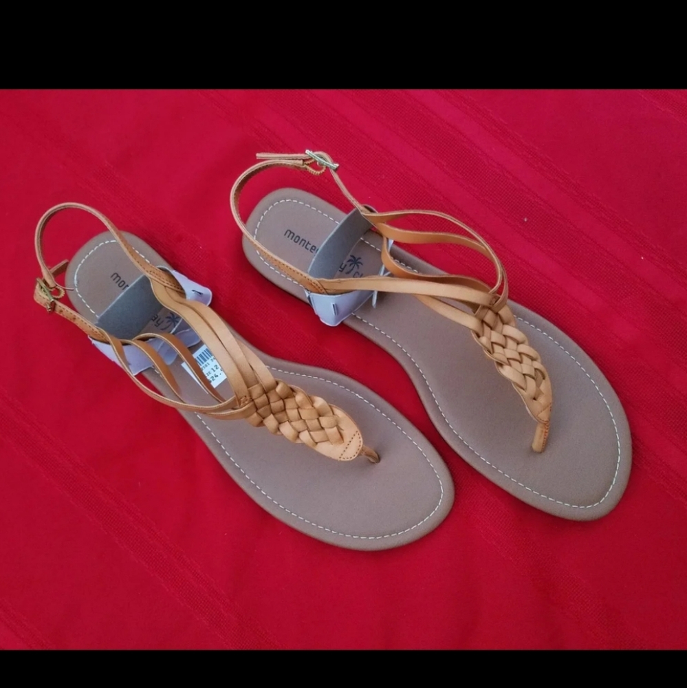LAST PAIR Paprika sandals with ankle strap